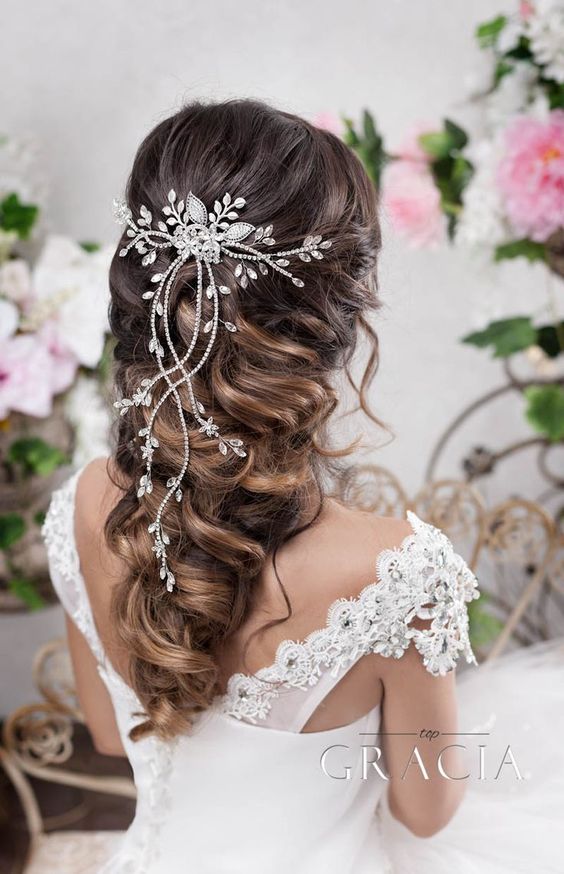 Fancy Bridal Hairstyles | Arabia Weddings