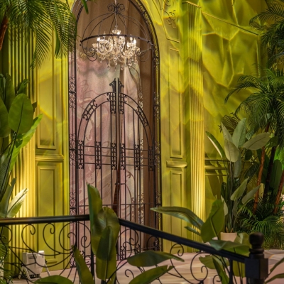 Palm Trees and Velvet Greens: A Tropical Wedding in Bahrain