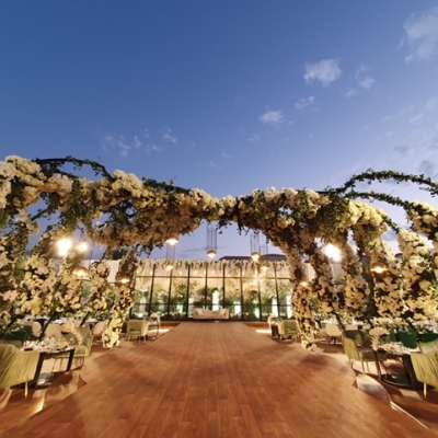 حفل زفاف بثيم حديقة النعيم في قطر