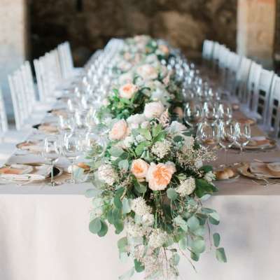 Beautiful Flower Table Runners as Wedding Centerpieces