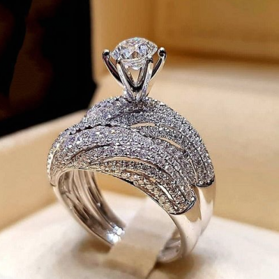 Beautiful Engagement Rings | Arabia Weddings