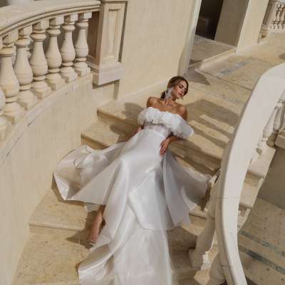 Sara Mansour's 2022 Wedding Dress Collection Sara Mansour's 2022 Wedding Dress Collection