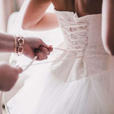 5 Biggest Mistakes to Avoid When Shopping for Your Wedding Dress 