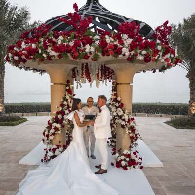 حفل زفاف رومانسي في دبي