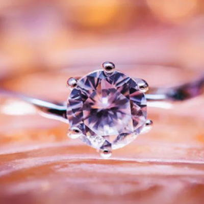 12 Stunning Engagement Ring Style Trends