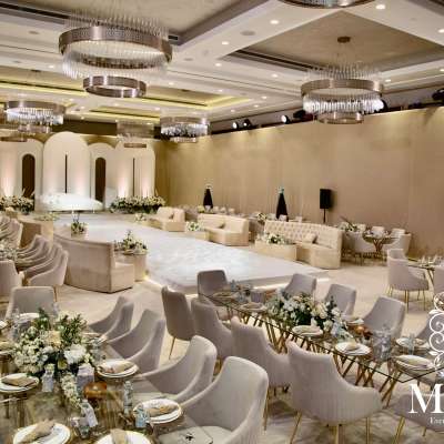 A Timeless Neutral Colored Wedding in Qatar