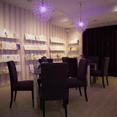 البنفسج لبطاقات الافراح