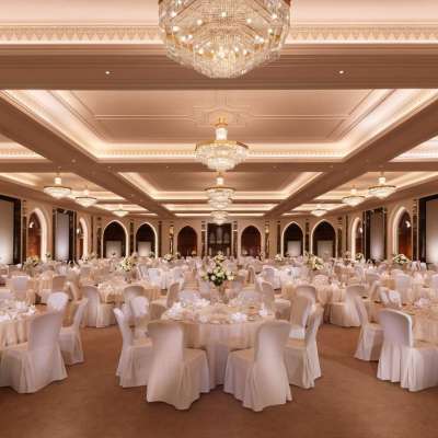 قصر البستان فندق الريتز- كارلتون