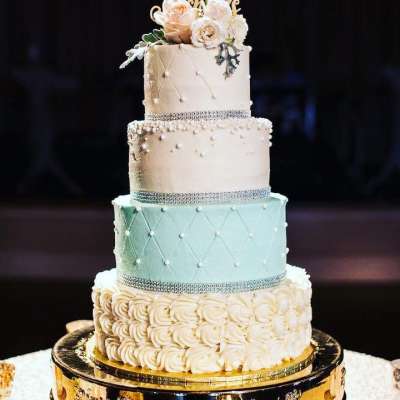 Eclat Cakes & chocolates