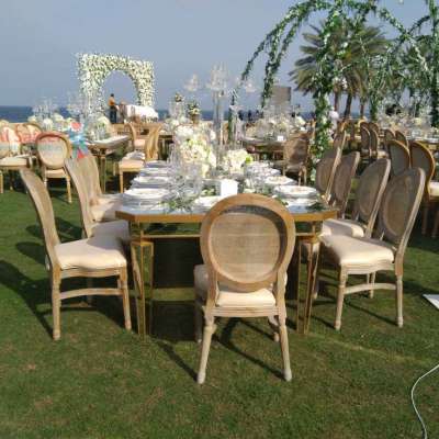 السفير ايفنتس