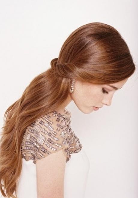 Simple Bridal Hairstyles | Arabia Weddings Simple Bridal Hairstyles | Arabia Weddings