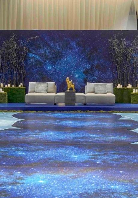 أجمل كوش أفراح من تصميم أشهر منظمي حفلات الزفاف العرب