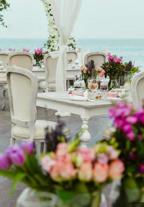 A Charming Seascape Wedding in Qatar