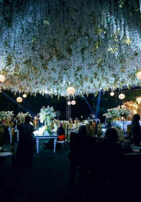 حفل زفاف كلاسيكي أنيق في الهواء الطلق في القاهرة 