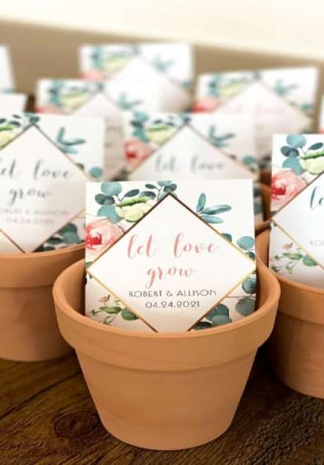 Wonderful Summer Wedding Favors