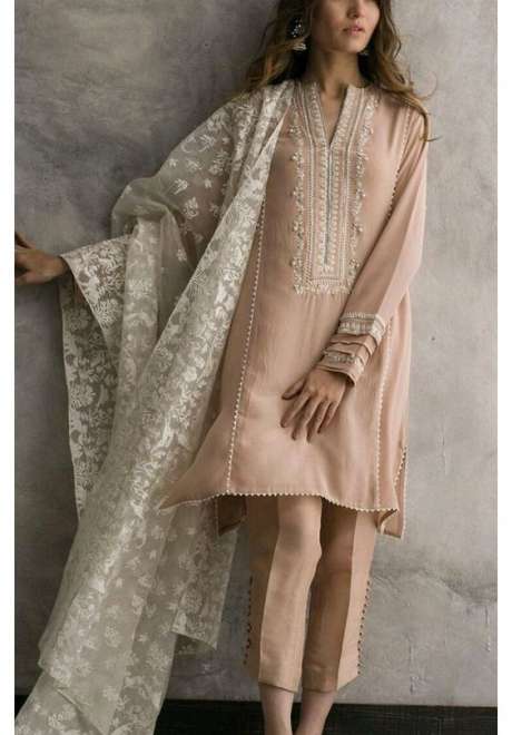 Glamorous Pakistani Fashion for Eid Al Adha