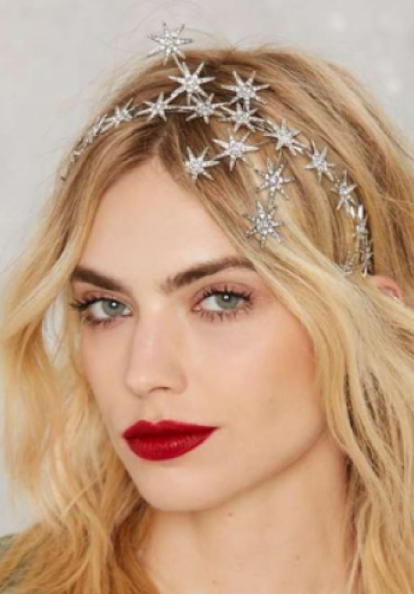 Moon and Star Hair Accessories for The Bride This Eid