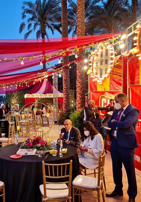 حفل زفاف كرنفالي ممتع في مصر
