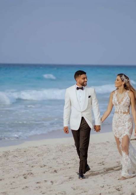 A Tropical Beach Wedding in Egypt 