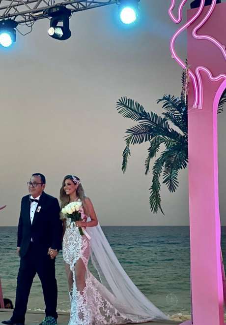 حفل زفاف استوائي ممتع في مصر