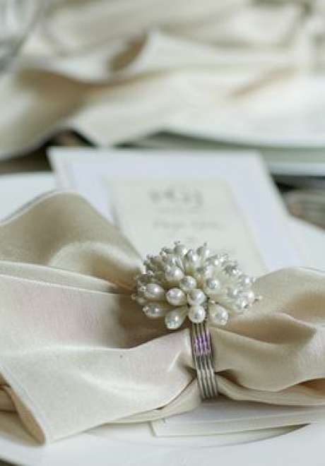 diamond and pearls wedding theme