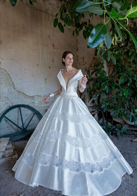 Emiliano Bengasi 2021 Eclipse Wedding Dress Collection