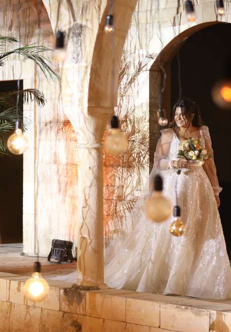 حفل زفاف فريد من نوعه في لبنان