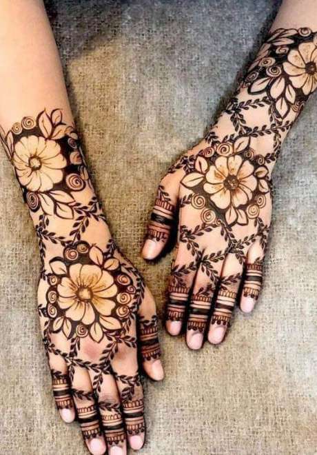 Indian Henna for Your Arabian Wedding