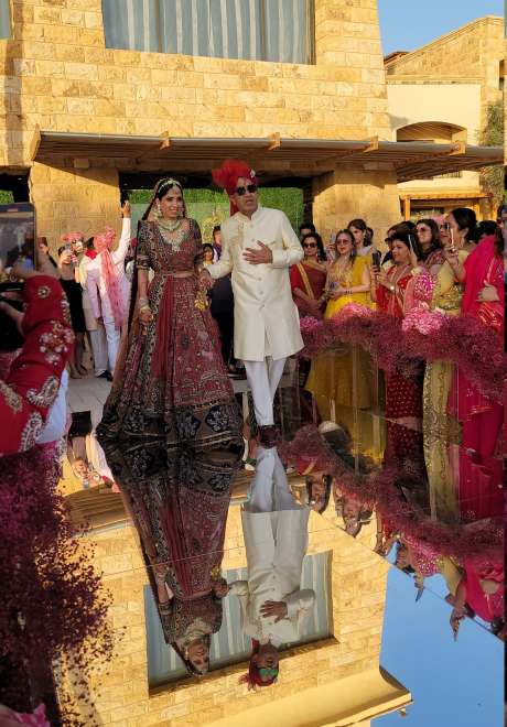 حفل زفاف هندي فريد من نوعه في البحر الميت