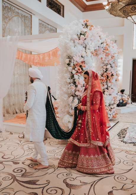 حفل زفاف هندي رائع يستمر لمدة 5 أيام في دبي