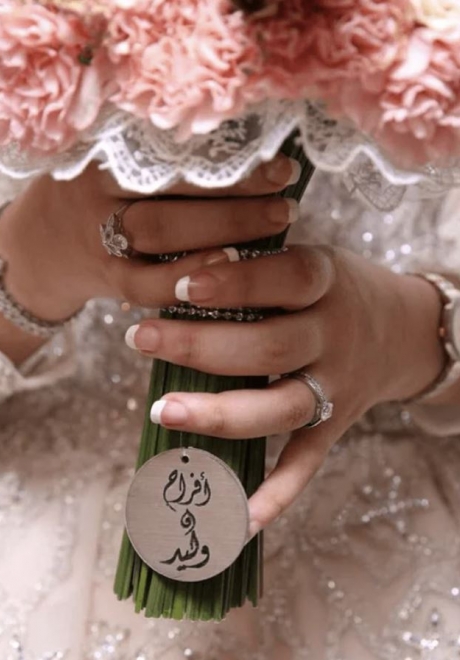 Beautiful Charm Tag Ideas for Wedding Bouquets