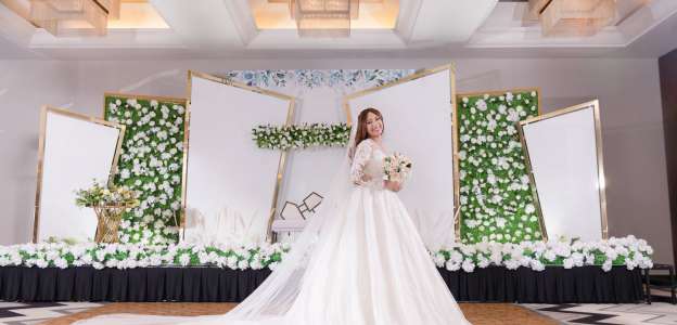 Lily of the Vally Wedding Package at Pullman Dubai Creek City Centre