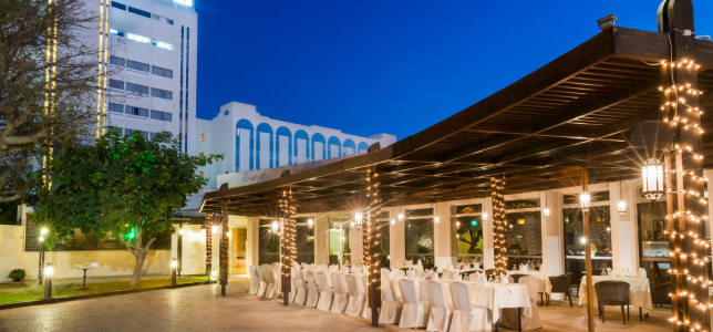 حزمة زفاف ظافر في فندق الفلاج مسقط