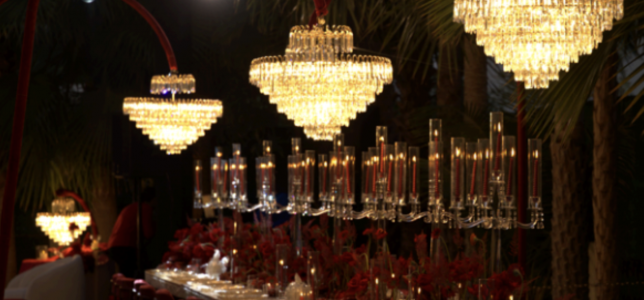 حزمة الديكور للاحتفال الكبير: أناقة استثنائية لحفل زفاف لا يُنسى في دبي