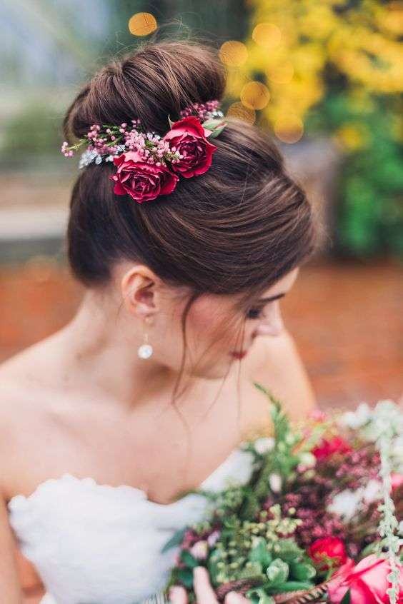 A Valentine's Day Touch to Your Bridal Hairstyle | Arabia Weddings A Valentine's Day Touch to Your Bridal Hairstyle | Arabia Weddings