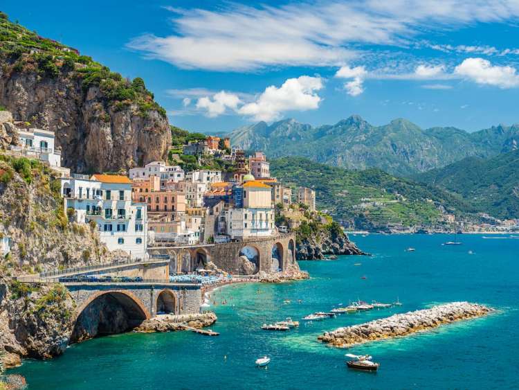 An Amazing Amalfi Coast Honeymoon