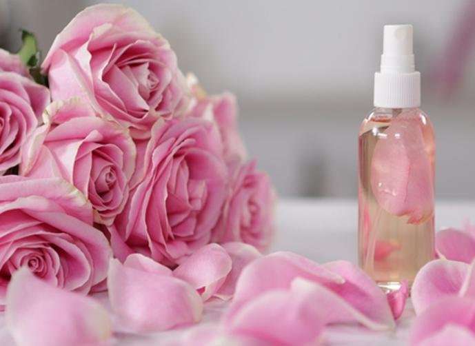 Natural Perfume Blends for Brides