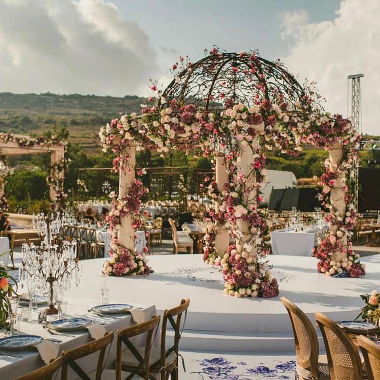 أشهر مصانع النبيذ لإقامة حفلات الزفاف في قبرص 