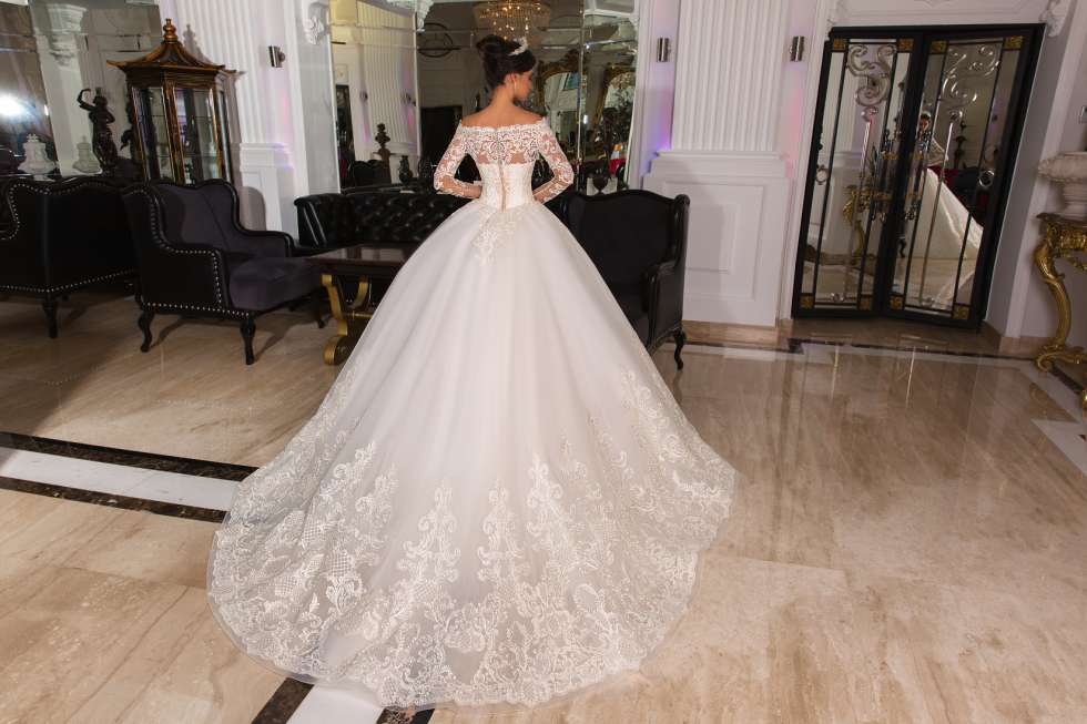 Beautiful Wedding Dresses by Feya Bridal