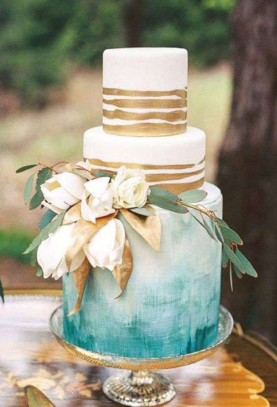 Beautiful Engagement Cakes You Will Love