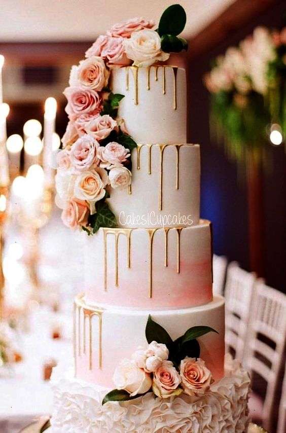 Beautiful Engagement Cakes You Will Love