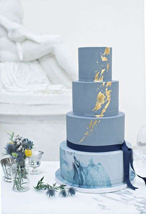 Beautiful Engagement Cakes You Will Love