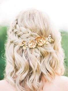 Bridal Hairstyles For Brides with Medium Length Hair