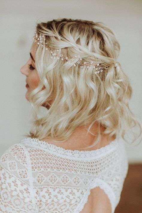 40 Chic Bridal Hairstyles for Your Wedding Day  The Trend Spotter