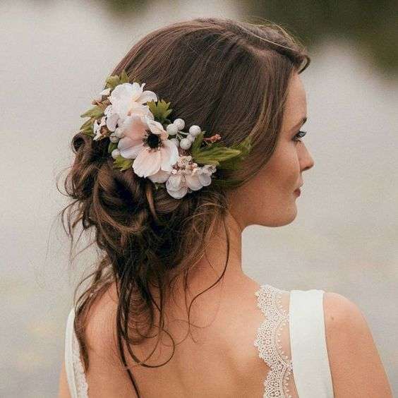 Bridal Hairstyles For Brides with Medium Length Hair