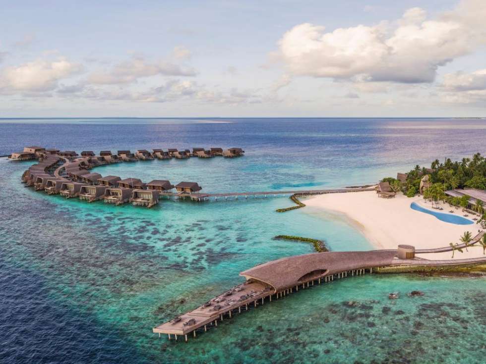 Enjoy Your Retreat at The St. Regis Maldives Vommuli Resort