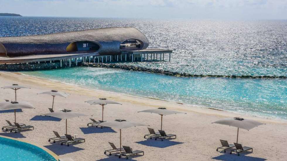 Enjoy Your Retreat at The St. Regis Maldives Vommuli Resort