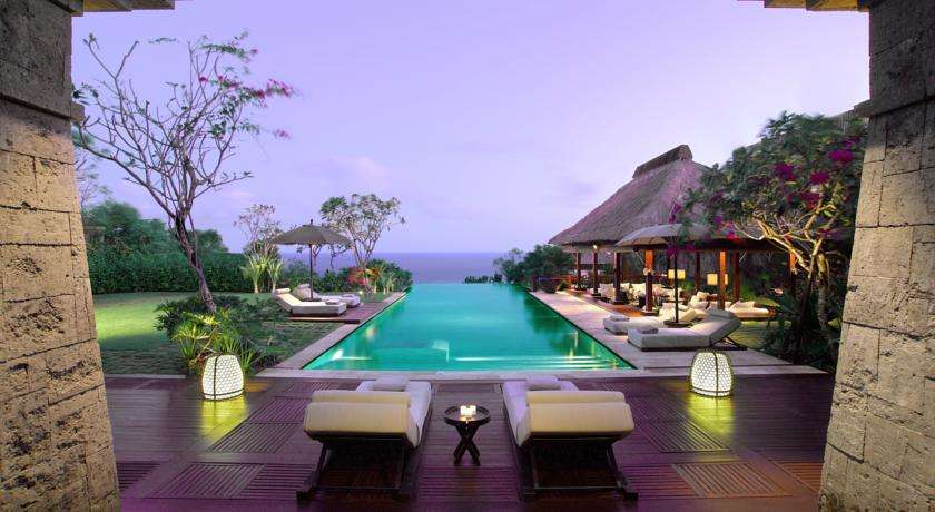 Spend Your Dream Honeymoon in Indonesia