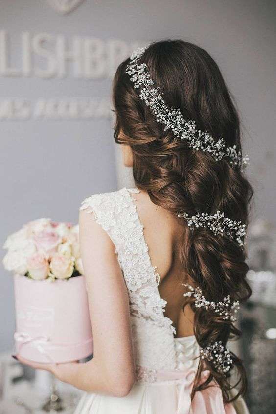 Glamorous Bridal Hairstyles We Love