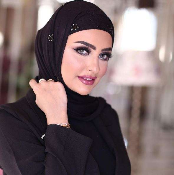 أفكار لمكياج ساحر بأسلوب الكويتية سندس القطان 